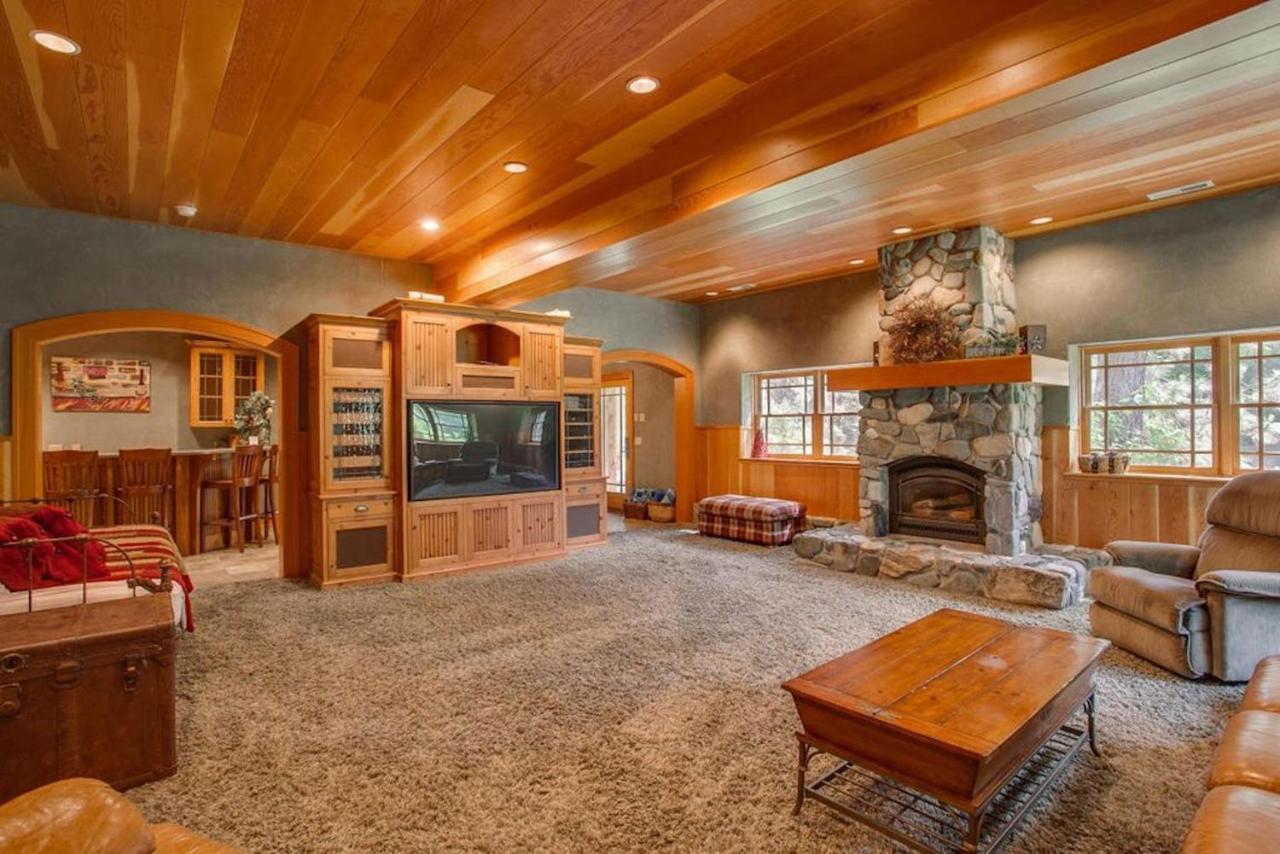 Snowgrass Lodge - River, Mountain Views & Hot Tub Leavenworth Exterior foto